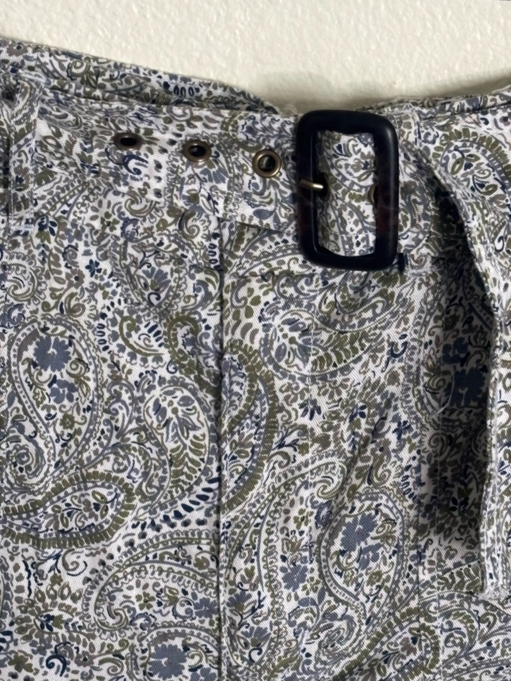 NWT Cynthia Rowley Paisley Print Women’s Shorts Large L - Picture 2 of 4